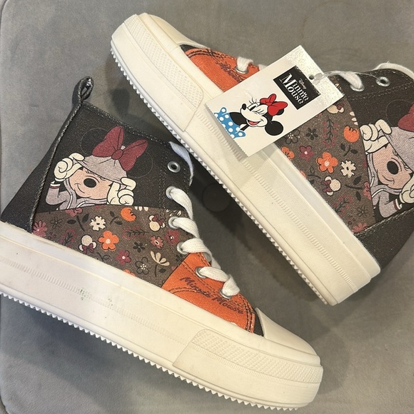 Disney Other - Disney - Girls Minnie Mouse Platform Sneakers - Sz 4 - NWT!